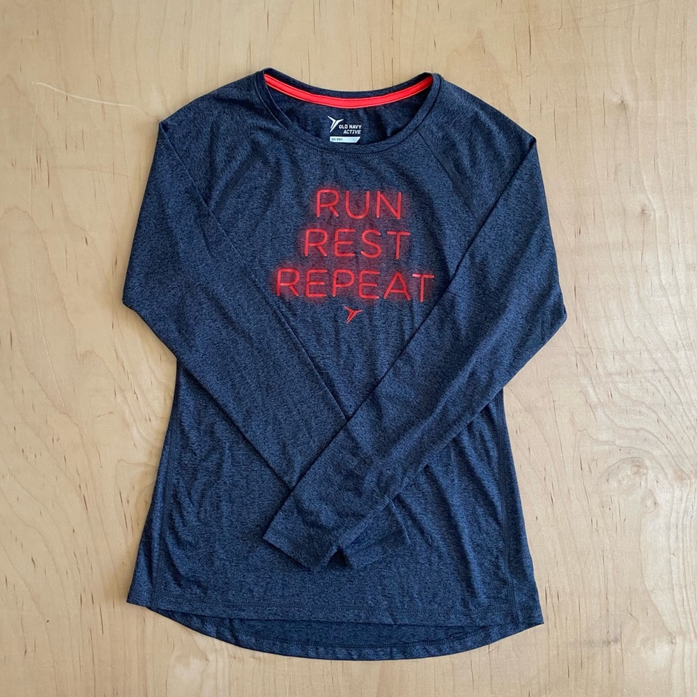 Old Navy Active Long Sleeve Shirt